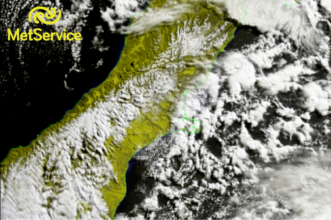 False colour image, courtesy of NOAA, at 9:35am local time (zoomed in view)